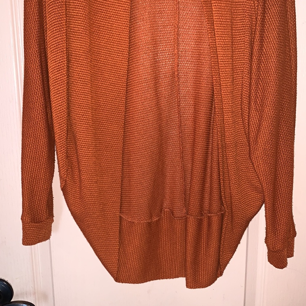 Cardigan - Picture 2 of 3